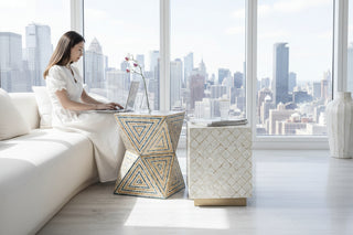 French-Style Seashell Side Table – Luxury Corner Table