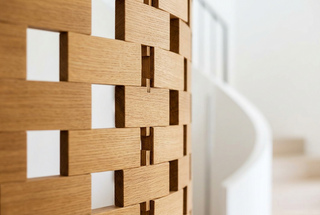 Biombo plegable de madera maciza Iron Head: divisor de ambientes de estilo medieval