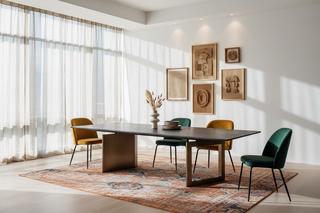 Mesa Elegant Luxury Dining Table