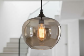 Lampade a sospensione LED in vetro nordico: Illuminazione elegante