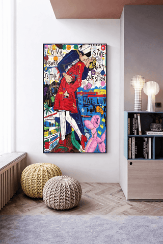 Lovers Kiss Canvas wall art