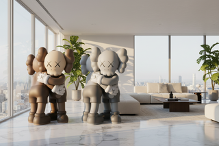 Фигурка из винила KAWS Hug Together черная